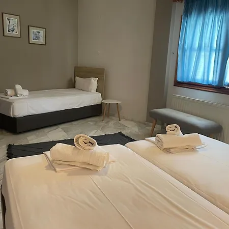 Papapostolou Apartment *